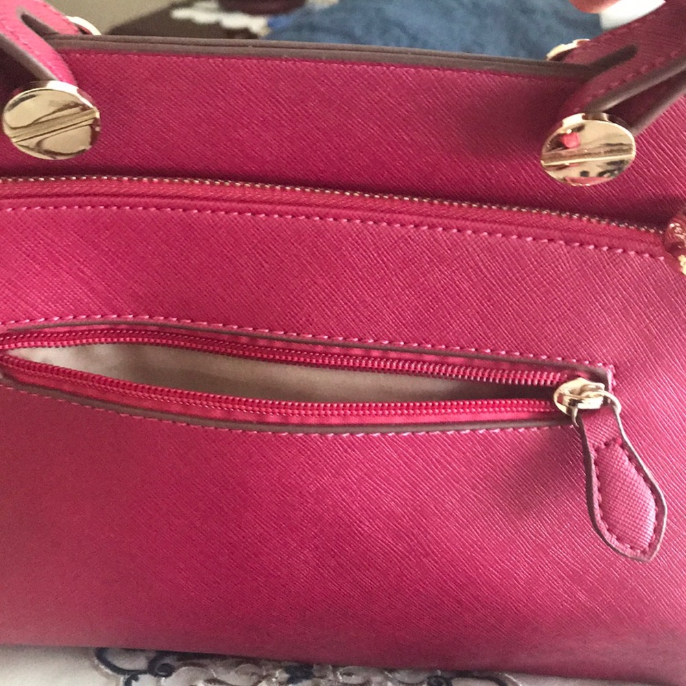 Pink Bag - Picture 3 of 11